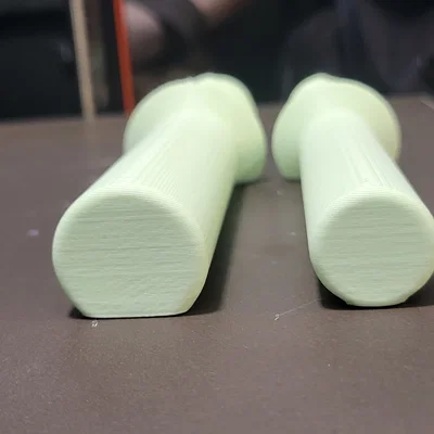 Tay Cầm Kiếm Pool Noodle - In Nằm Phẳng