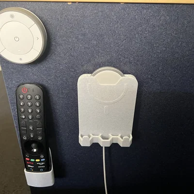 Giá treo tường MagSafe cho iPhone (iPhone MagSafe Charger Wall Mount)