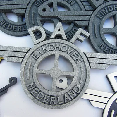 Huy hiệu logo DAF vintage (OpenSCAD)