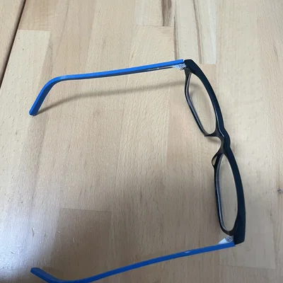 Mẫu càng kính parametric / càng kính thay thế