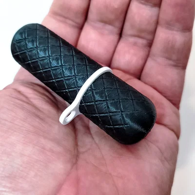 Hộp đựng dạng viên thuốc (Pill style container)