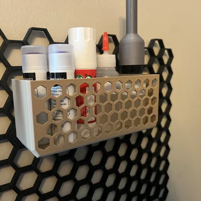 Kệ treo tổ ong (Tall Honeycomb Shelf) cho tường Honeycomb Storage Wall