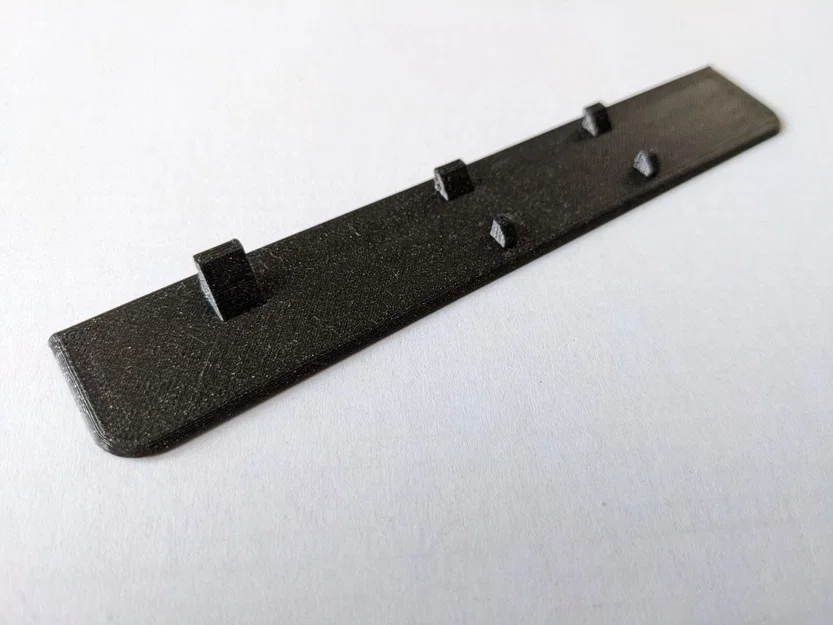 Nắp đậy khay pin cho bàn phím Logitech K780 (File in 3D) - Image 1