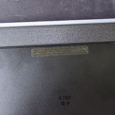 Nắp đậy khay pin cho bàn phím Logitech K780 (File in 3D)