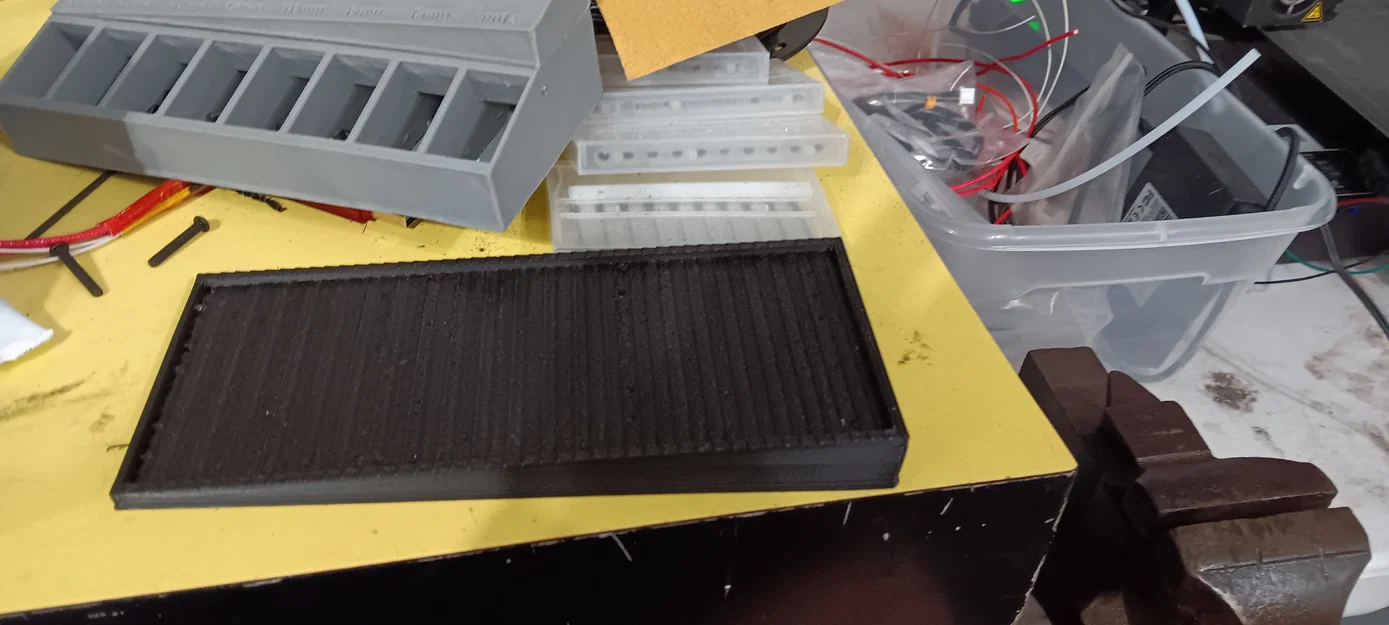 Đế nghiêng cho bộ phân loại ốc 3m (Angled base for 3m screw sorter) - Image 1