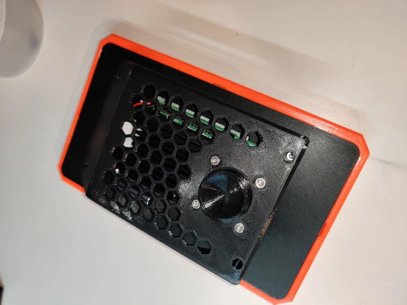 Original Prusa Enlosure (OPE) - Giá gắn Raspberry Pi kèm màn hình 7" - Image 7