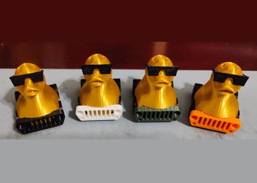 Vịt Jeep đeo kính (Jeep duck with glasses) - Image 2