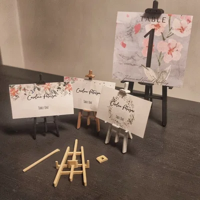 Giá đỡ thẻ bàn & thẻ chỗ ngồi dạng easel (Table & Placement Card Holder Easel)