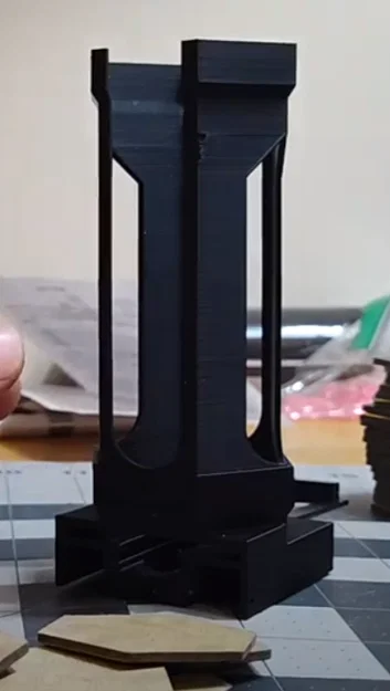 Dispenser gạch lục giác cho Cascadia + nhiều game khác! - Image 1