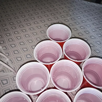 BpK (Bier Pong Krake) – Bạch tuộc rót Beer Pong 10 ly