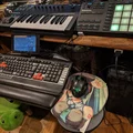 Giá đỡ Native Instruments Maschine Mikro mk3 - Thumbnail 5