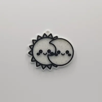 Móc khóa Mặt Trời và Mặt Trăng đáng yêu (Cute Sun and Moon Keychain)