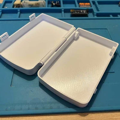 Hộp đựng Game Boy Color dạng box có bản lề (Game Boy Color Box case)