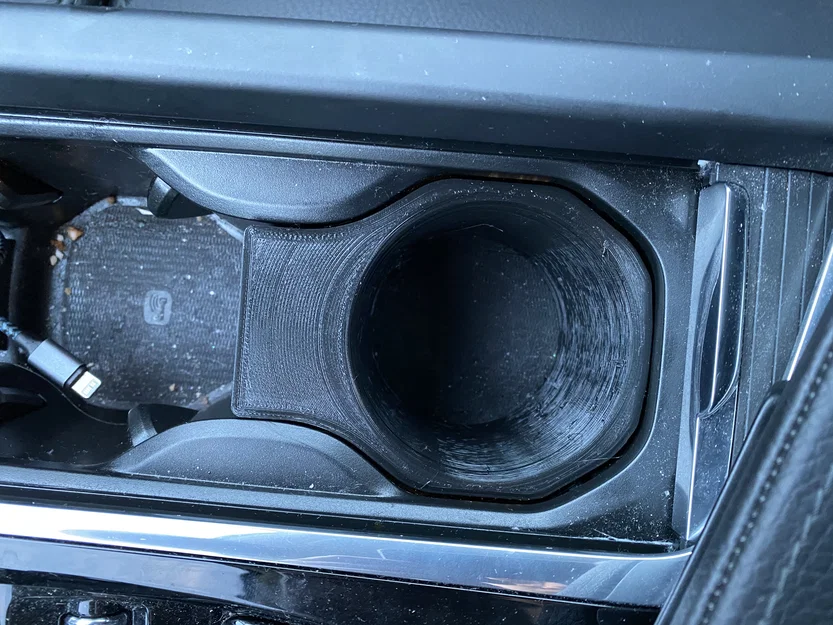 Giá đỡ ly (cup holder) cho Volvo XC60 - Image 2