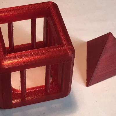 Puzzle Kim Tự Tháp Trong Lồng (Pyramid in a Cage Puzzle)