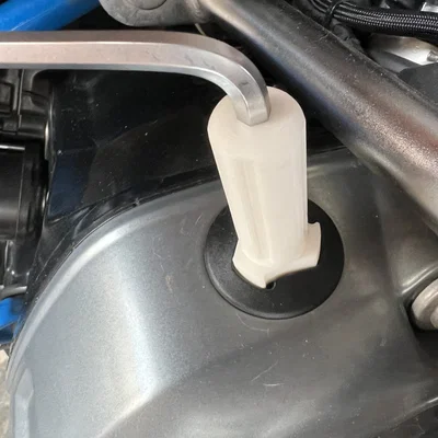 Dụng cụ mở nắp châm dầu 1200GS (1200GS Oil Filler Cap Tool)