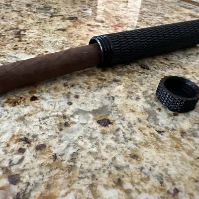 Ống/holder đựng 1 điếu cigar (single cigar tube/holder)