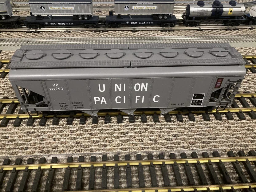 Chuyển toa Bachmann 98908 Hopper G-Scale 1:29 thành Covered Hopper 3 khoang - Image 1