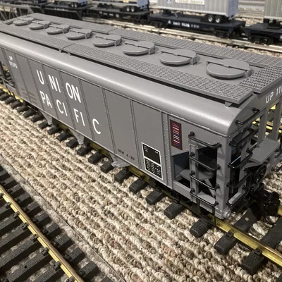 Chuyển toa Bachmann 98908 Hopper G-Scale 1:29 thành Covered Hopper 3 khoang