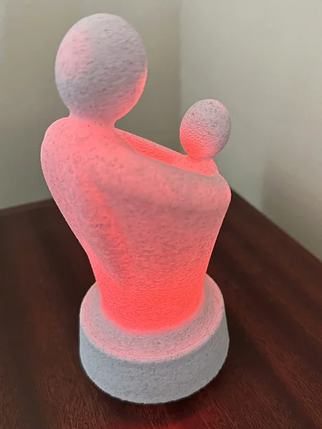 Tác phẩm điêu khắc "Vòng tay của mẹ" - Đèn trang trí Ngày của Mẹ - Image 4