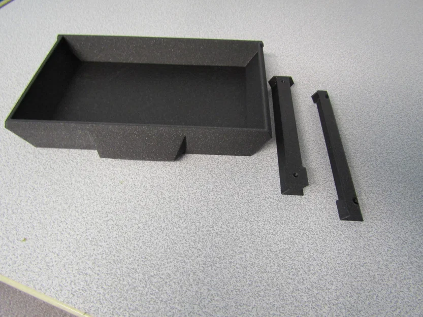 Ngăn kéo mini gắn dưới bàn (Short Under Desk Drawer) tiện lợi - Image 2