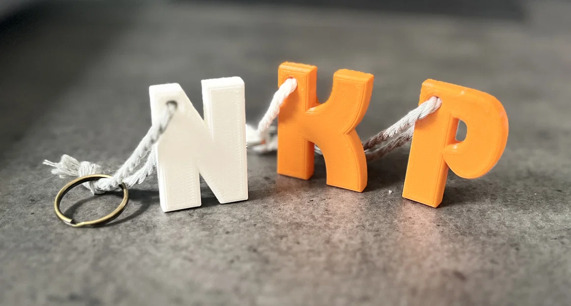 Bộ Móc Khóa Chữ A-Z (Dùng dưới 8g filament) - Image 1