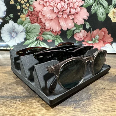 Module Gridfinity để đựng kính (Glasses Gridfinity module)