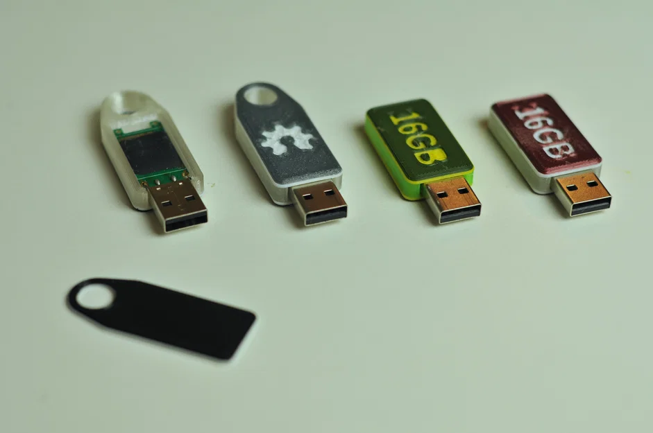 Tự chế vỏ bọc USB tùy chỉnh với công nghệ in 3D (OpenSCAD) - Image 1