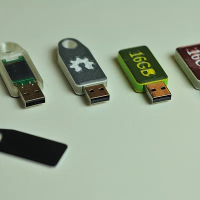 Tự chế vỏ bọc USB tùy chỉnh với công nghệ in 3D (OpenSCAD)