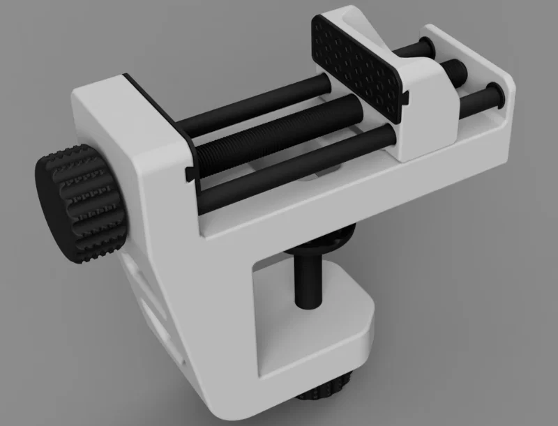 Ê-tô kẹp bàn – In 3D hoàn toàn (Clamp on Vice) by MuskokaResearch - Image 1