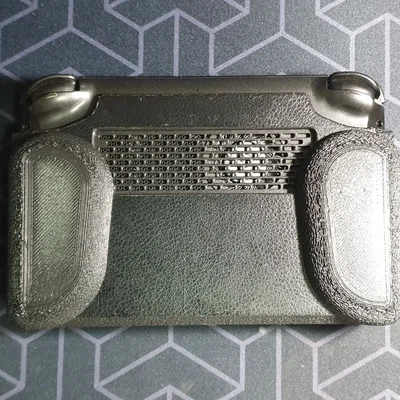 Case cho GPD WIN MINI 2024 kèm grips tháo rời, chơi êm ở >20W TDP