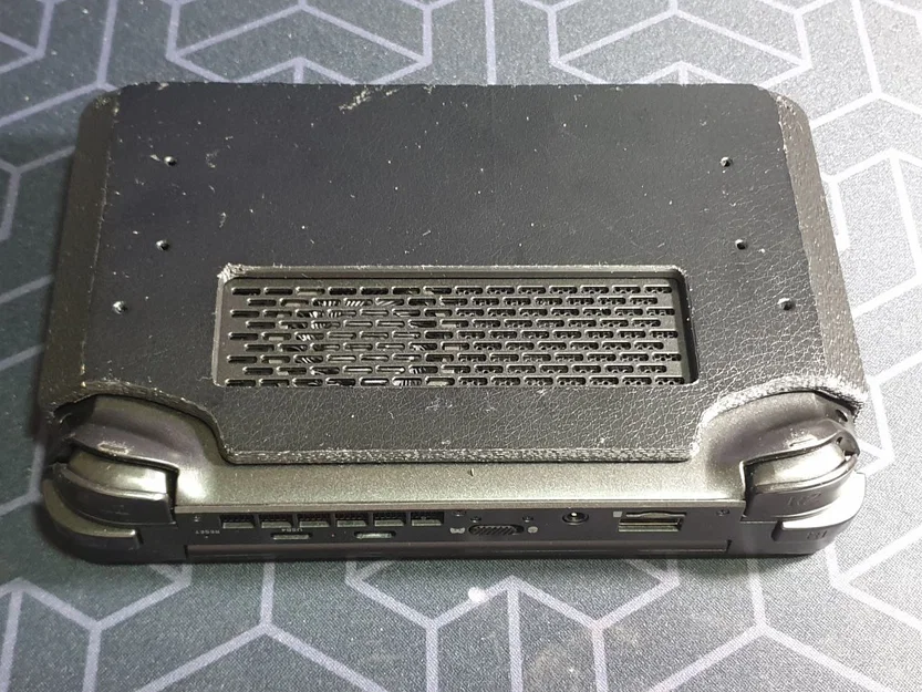 Case cho GPD WIN MINI 2024 kèm grips tháo rời, chơi êm ở >20W TDP - Image 4
