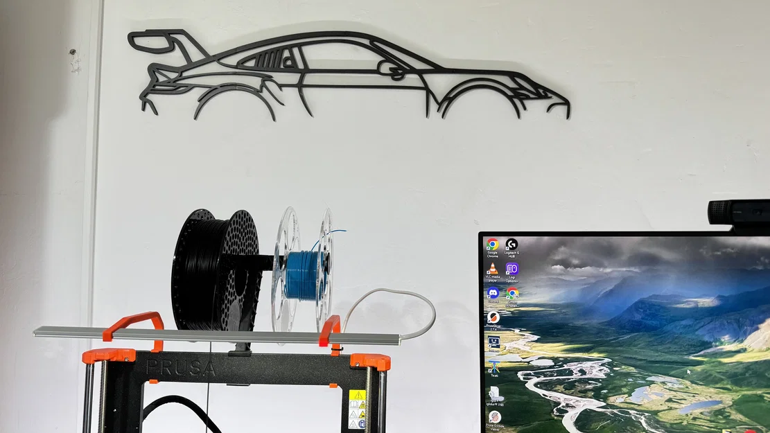 Mô hình trang trí tường Porsche 911 992 GT3RS tối giản - Image 1