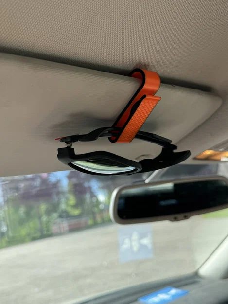Kẹp gài kính mát cho tấm che nắng (Sunvisor clip for sunglasses) - Image 3