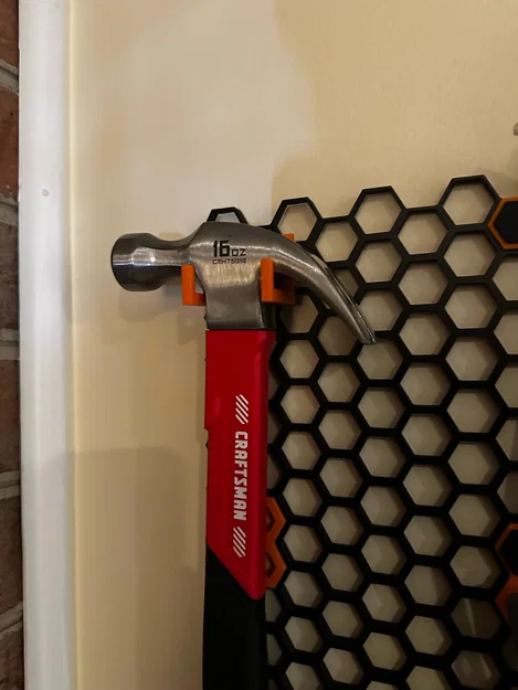 Giá treo búa thông minh cho bảng Honeycomb Storage Wall - Image 1