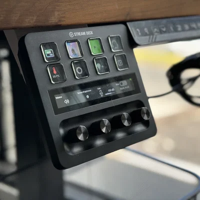 Ngàm gắn dưới bàn cho Elgato Stream Deck+ Plus