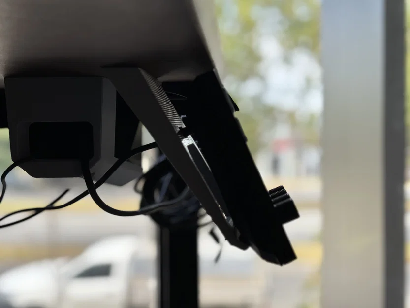 Ngàm gắn dưới bàn cho Elgato Stream Deck+ Plus - Image 3