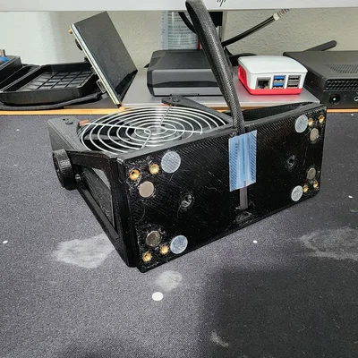 Ngàm Gắn Quạt Để Bàn Lấy Cảm Hứng Noctua (Noctua Inspired Desk Fan Mount)