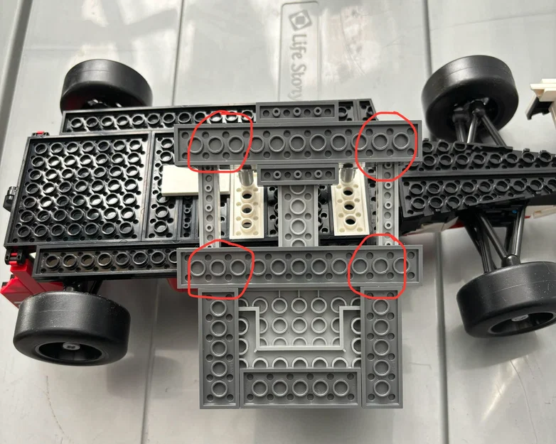 Bộ treo tường ngang Lego McLaren MP4/4 & Ayrton Senna 10330 - Image 3