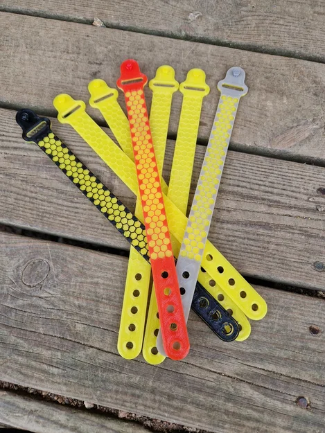 Vòng tay họa tiết tổ ong (Honeycomb Bracelet) in 3D cực chất - Image 2