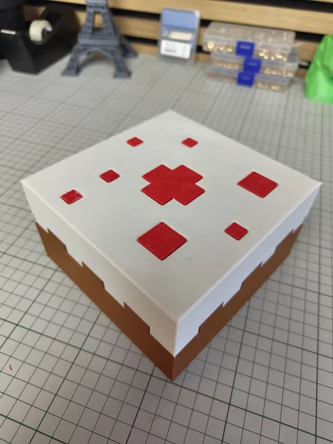 Bánh Minecraft (Minecraft Cake) in 3D có ngăn chứa quà - Image 1