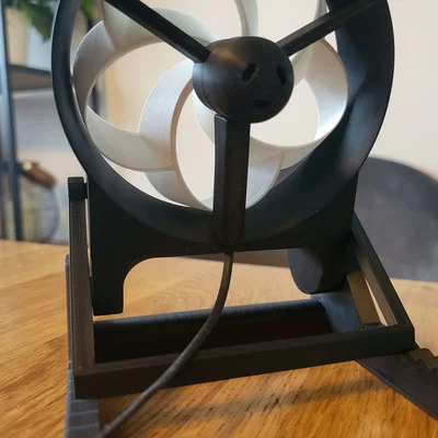 Quạt để bàn toroidal đơn giản V2