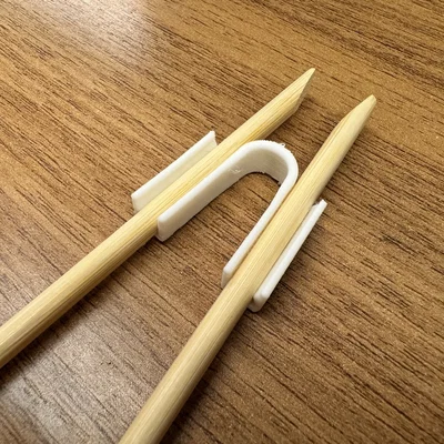 Kẹp hỗ trợ tập dùng đũa (Chopstick Clip) cực tiện lợi