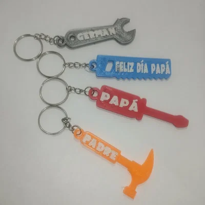 Móc khóa hình dụng cụ cầm tay in 3D làm quà tặng ngày của Cha