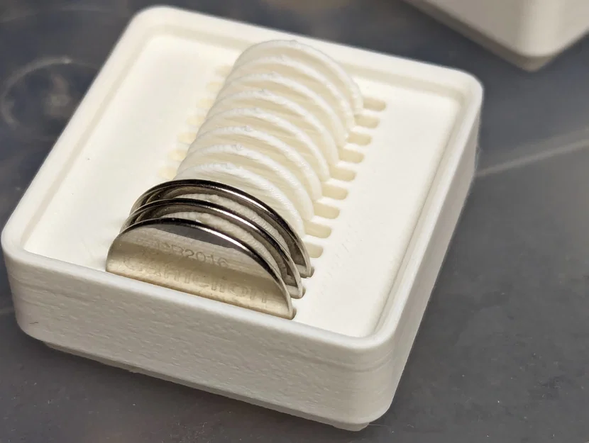 Khay đựng pin CR2016 chuẩn Gridfinity (Lắp nam châm không cần keo) - Image 3