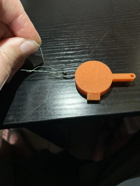 Dụng cụ buộc lưỡi câu (Fishing hook tieing tool) - Image 1