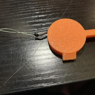 Dụng cụ buộc lưỡi câu (Fishing hook tieing tool)