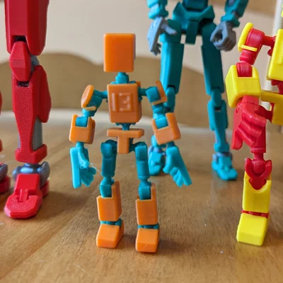 MINI Mini 13 Action Figure 75% Original – Mô hình thu nhỏ 75%