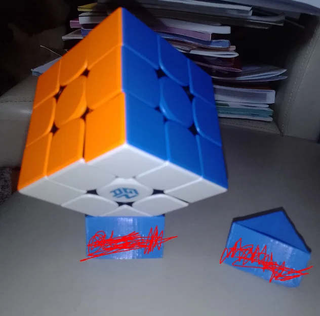 Chân đế trưng bày Rubik (Rubik Cube Stand) in 3D gọn nhẹ - Image 1