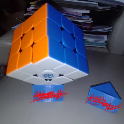 Chân đế trưng bày Rubik (Rubik Cube Stand) in 3D gọn nhẹ